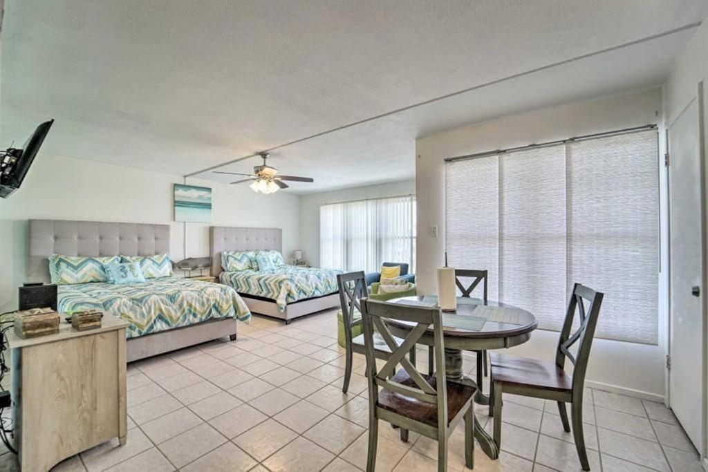 1 Bedroom Studio Near Beach W Pool & Amenities South Padre Island Exterior photo